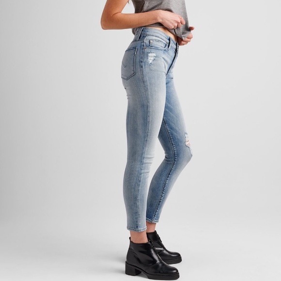 NWT / BARBARA HIGH RISE SKINNY CROP SIZE 27, 28 - Picture 2 of 6